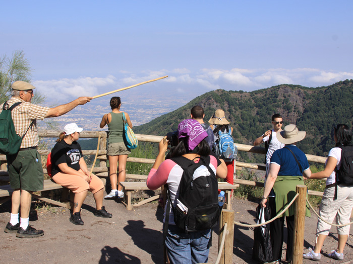[gallery] Classroom with a View: CSI Students Ascend Mt. Vesuvius