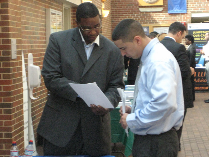 CSI Accounting Fair Connects Students with Local Businesses