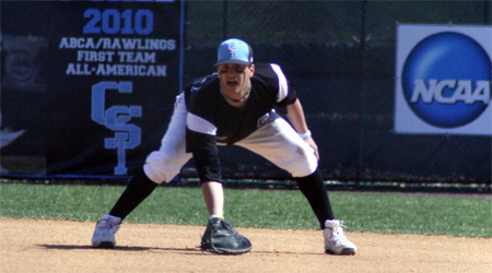 DOLPHINS STRIKE DOWN CCNY, 16-1, TO COMPLETE THREE-GAME SET