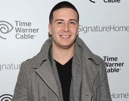 Jersey Shore’s Vinny Guadagnino and Staten Island Family Star in “The Show With Vinny”