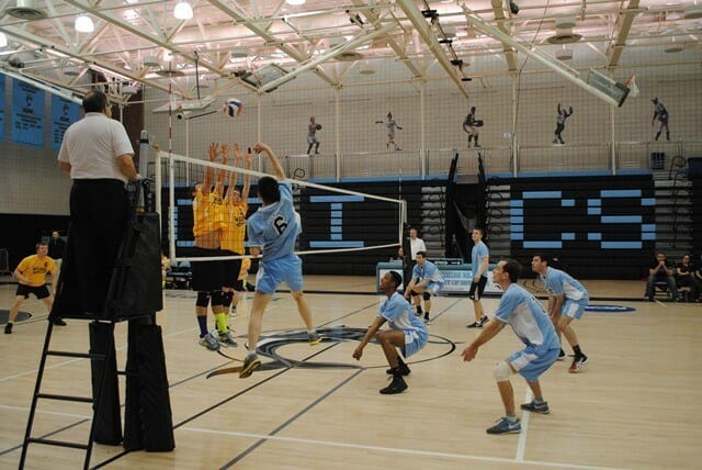 DOLPHINS TAKE ON GOTHIC KNIGHTS IN FIRST EVER MEN’S VOLLEYBALL BAYONNE BRIDGE SERIES