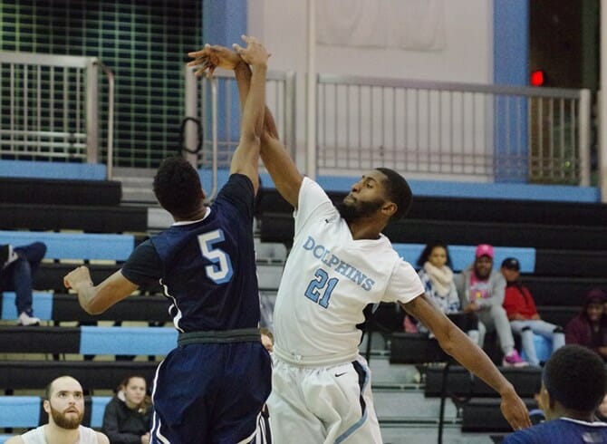 DOLPHINS ADVANCE TO THE CUNYAC FINAL AFTER BLITZ OF BARUCH