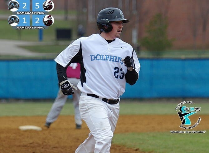 ERRORS PLAGUE THE DOLPHINS IN A DOUBLEHEADER LOSS TO THE VALIANTS, 2-5, 1-2