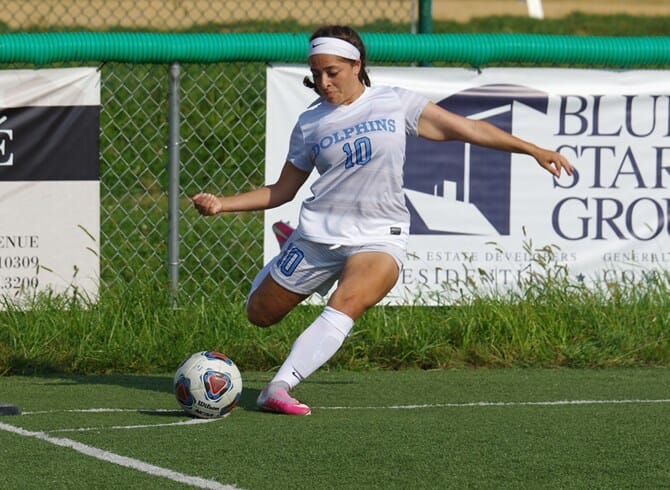 DOLPHINS FORCED TO SETTLE FOR DRAW AGAINST CCNY, 2-2
