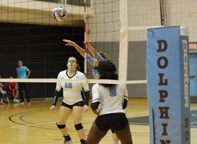 CSI FIGHTS BUT FALLS IN THREE TO BARUCH