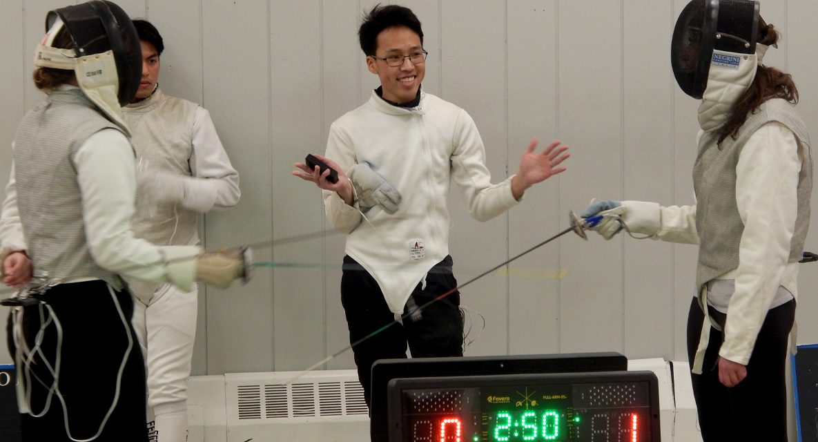 Verrazzano Students Give Fencing a Try at SIFC
