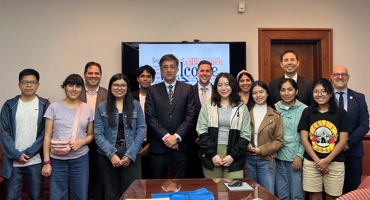 Peruvian Consul General Welcomes Scholarship Students to CSI’s English Language Institute