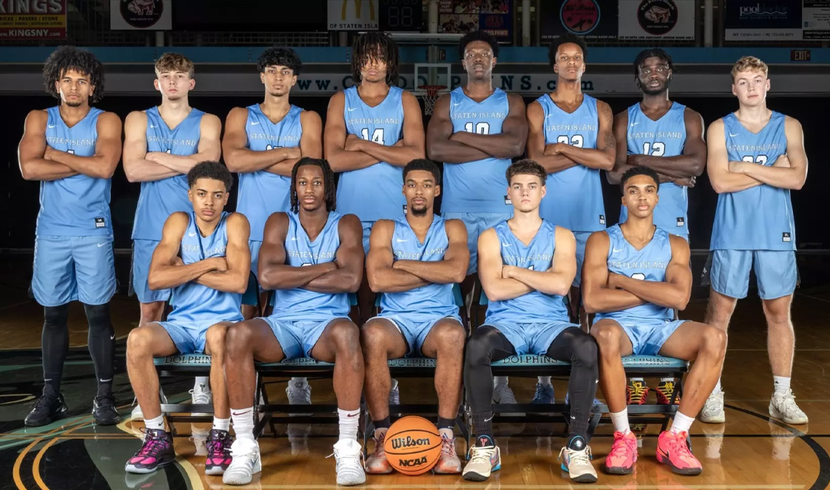 2025 Men's Basketball Team at CSI